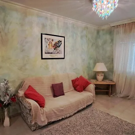 Larnia De Tenerife 绍萨尔
