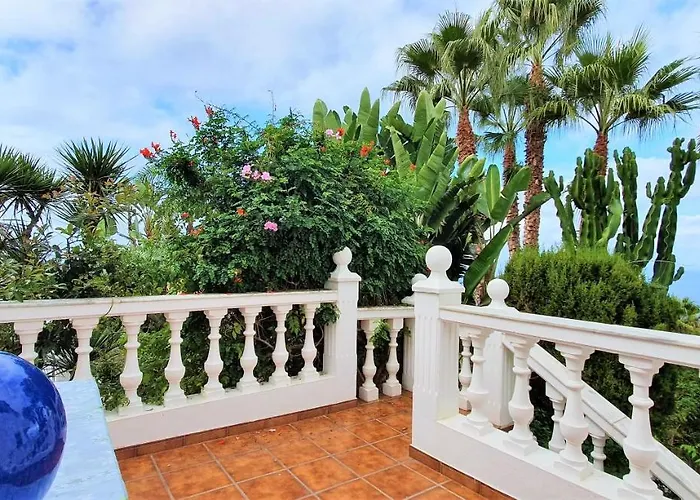 Larnia De Tenerife El Sauzal